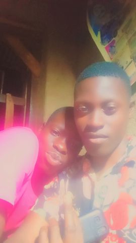 Ezaan ug