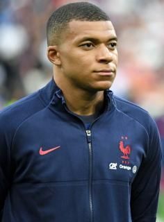 Mobile UK L1 2223 Mbappe France 11