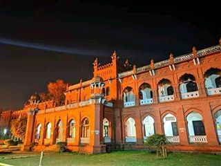 Dhaka University