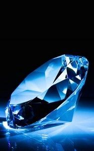 Crystalline diamond