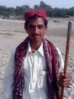 Ali dusot