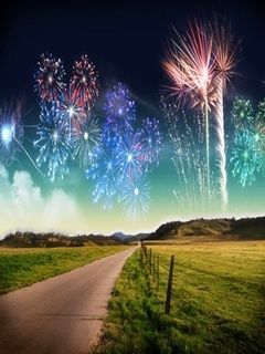 happynewye MCJNg7ZM